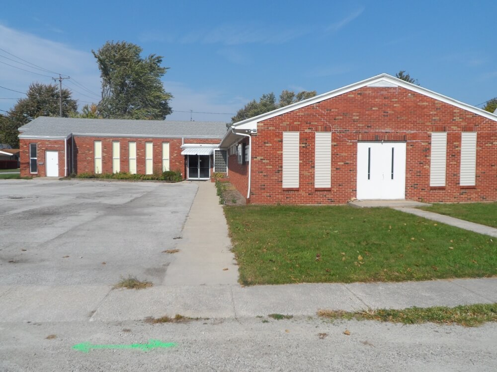 Former Lighthouse Christian Fellowship Outreach Ministries - 201 Guy Street, Walbridge, OH 43465 | Real Estate Professional Services
